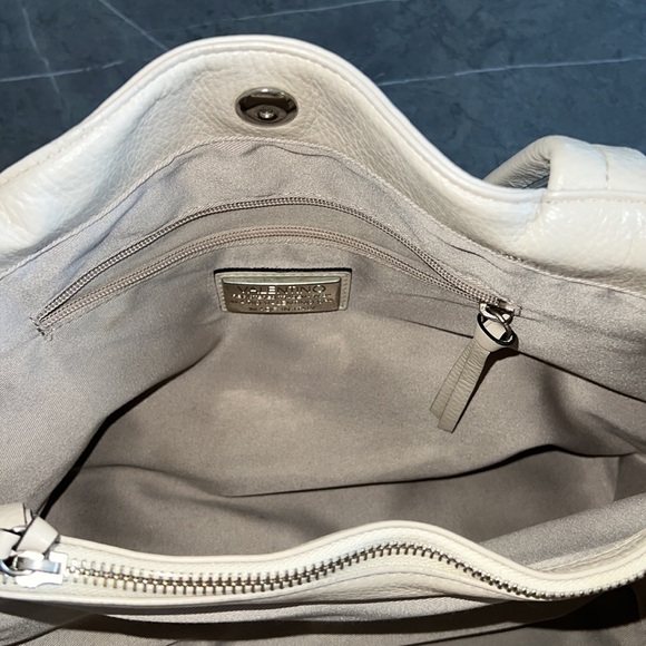 Valentino cream bag - Picture 15 of 17